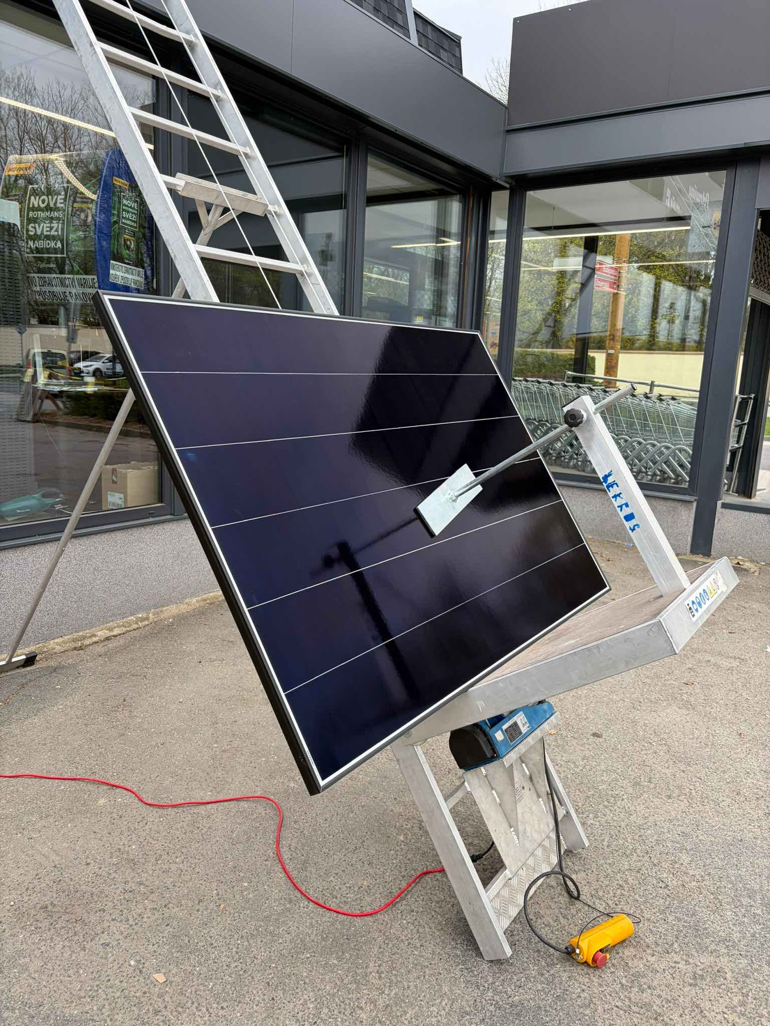 Fotovoltaická elektrárna 7440Wp/16 panelů